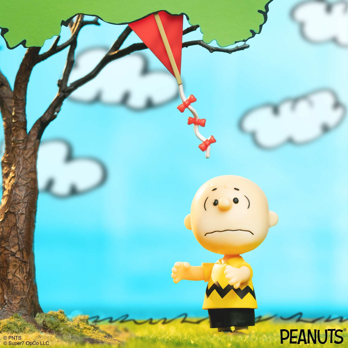 Peanuts ReAction Figures - Charlie Brown and the Kite-Eating Tree (Comic Panel)