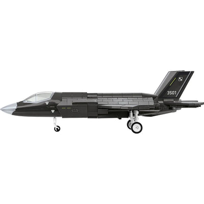 F-35A Lightning II "Husarz" Fighter Jet: COBI Set #5904
