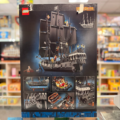 Captain Jack Sparrow's Pirate Ship, 10365 - Pirates of the Caribbean Set