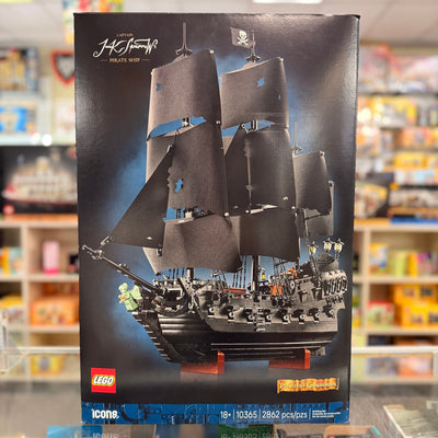 Captain Jack Sparrow's Pirate Ship, 10365 - Pirates of the Caribbean Set