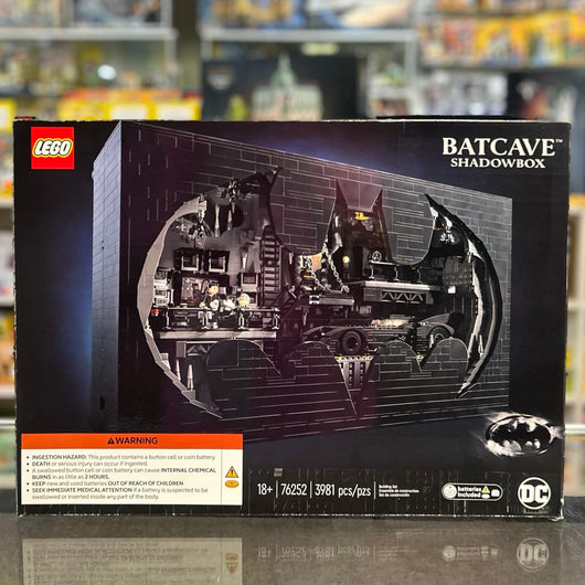 76252 - Batcave Shadowbox - EMPTY BOX ONLY