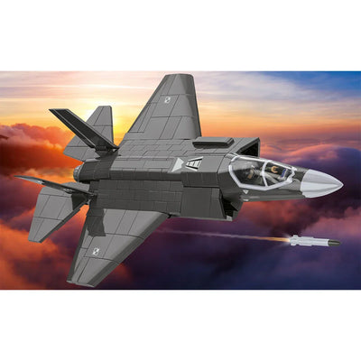 F-35A Lightning II "Husarz" Fighter Jet: COBI Set #5904