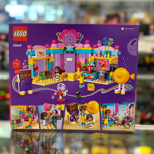 Heartlake City Candy Store, 42649 - Friends Set
