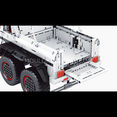 MK 13061S Remote Controlled Glass 700 6x6 Building Set | 3,825pcs